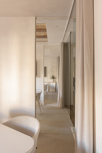 Person by Destudio 02 06